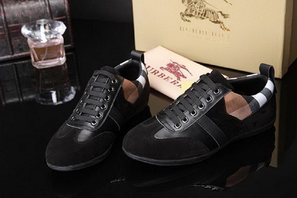 Burberry Fashion Men Sneakers--051